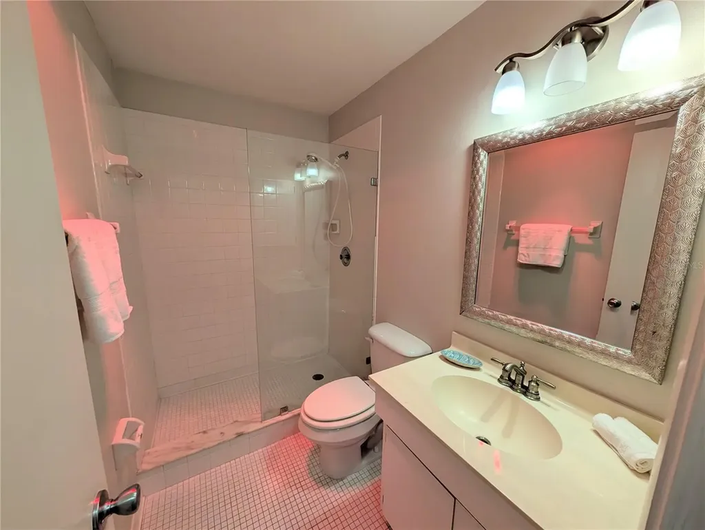 6896 W Country Club Lane Sarasota FL 34243