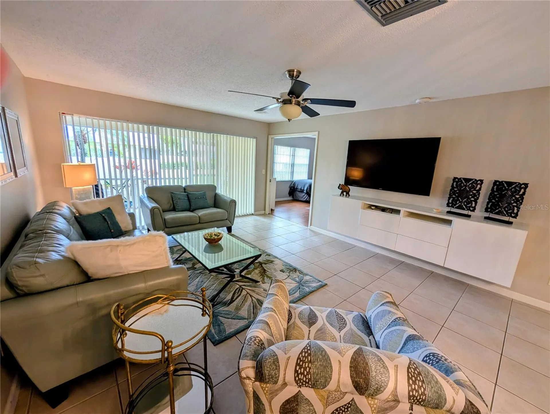 6896 W Country Club Lane Sarasota FL 34243