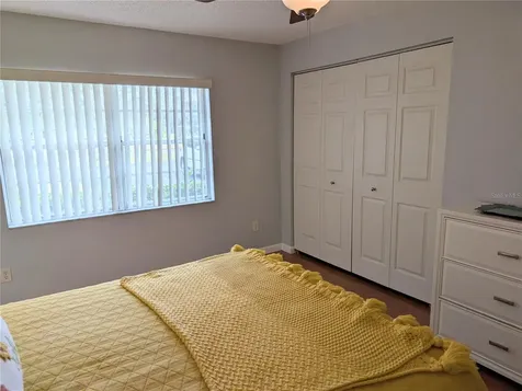 6896 W Country Club Lane Sarasota FL 34243