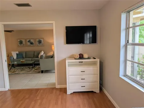 6896 W Country Club Lane Sarasota FL 34243