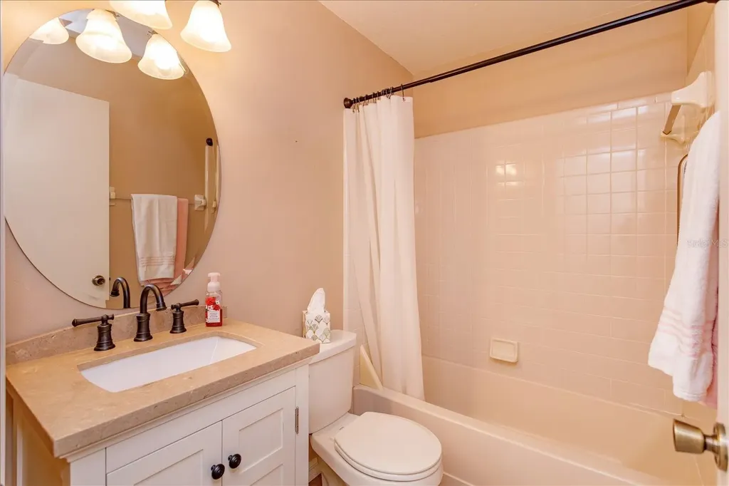 2413 Tack Room Lane Orlando FL 32812