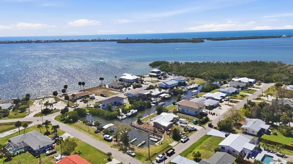 874 Harvard Street Englewood FL 34223