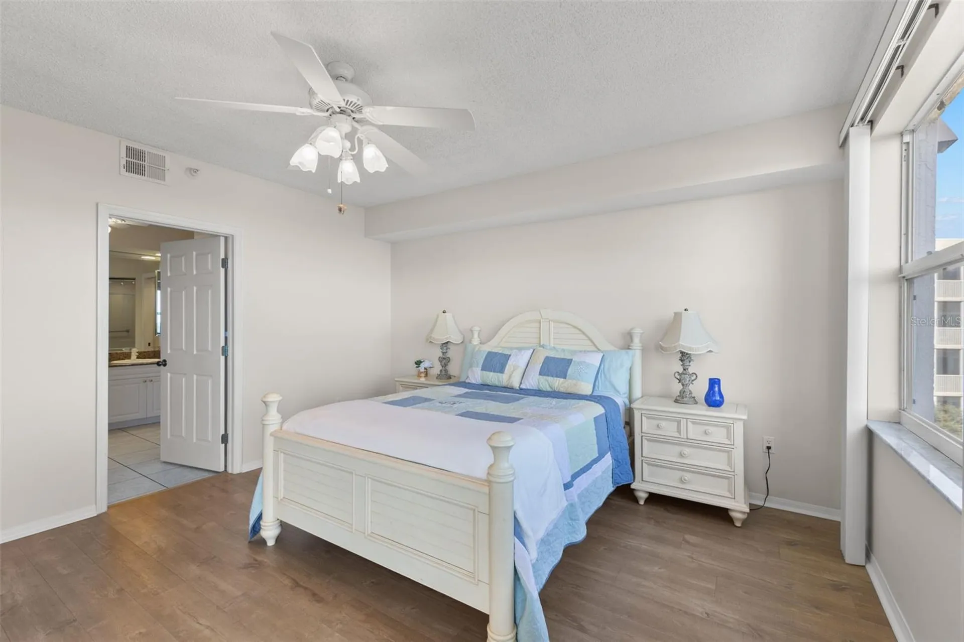 6475 Shoreline Drive St Petersburg FL 33708