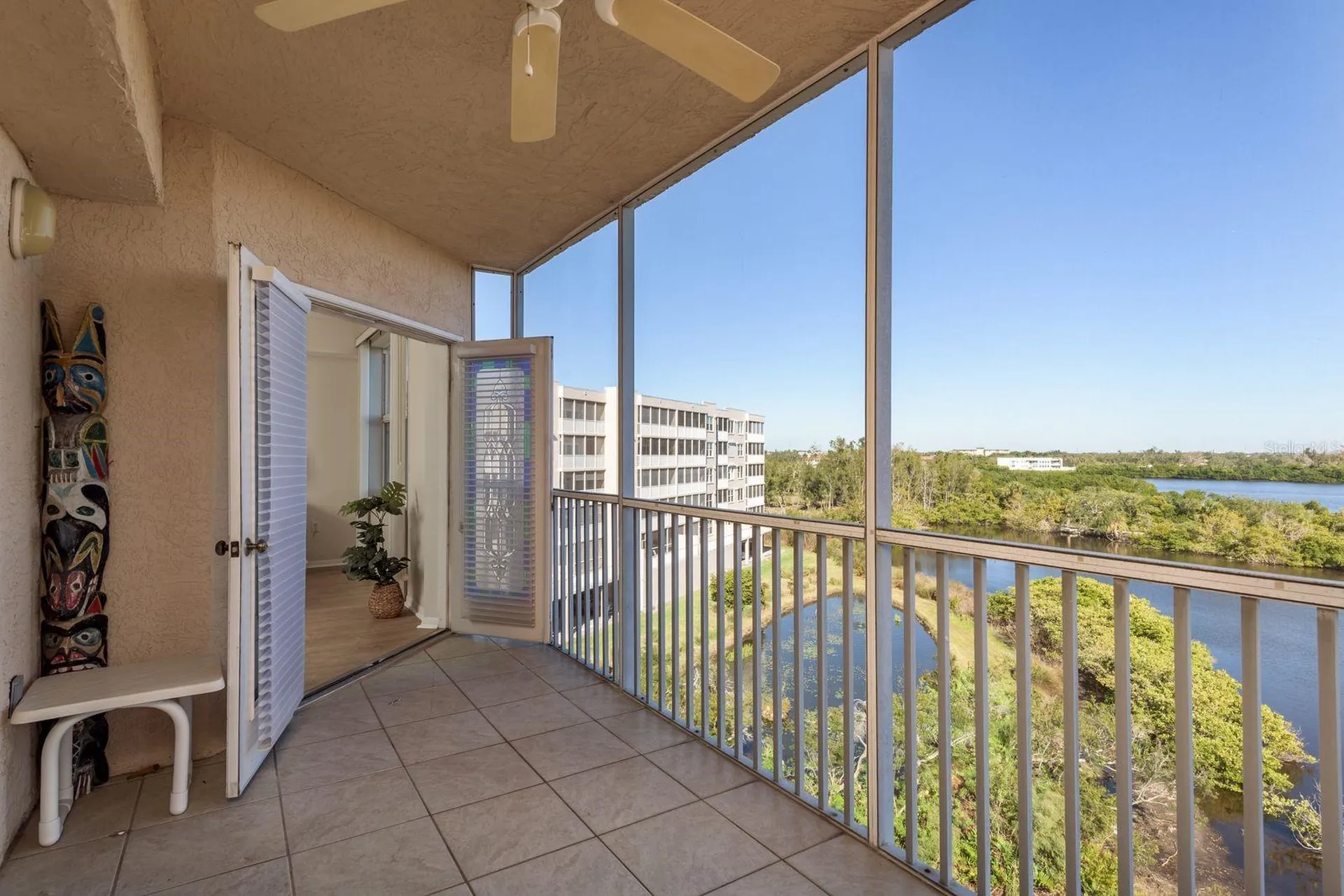 6475 Shoreline Drive St Petersburg FL 33708