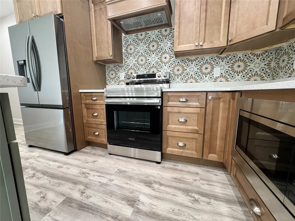 13532 14th Street Dade City FL 33525