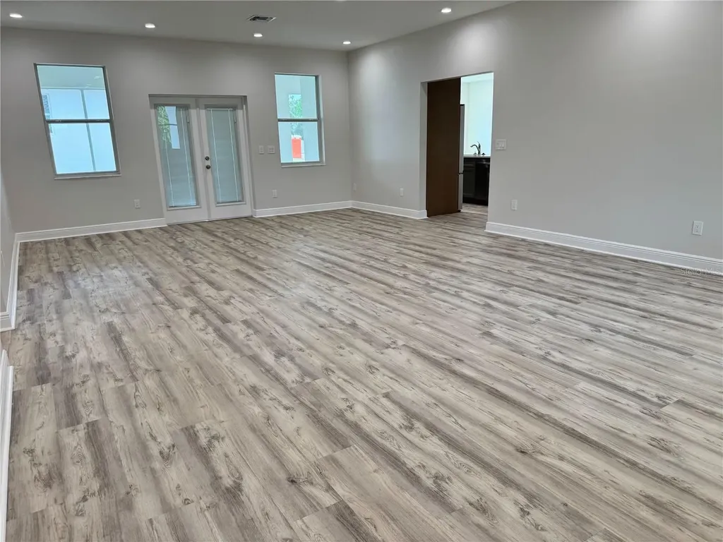 13532 14th Street Dade City FL 33525