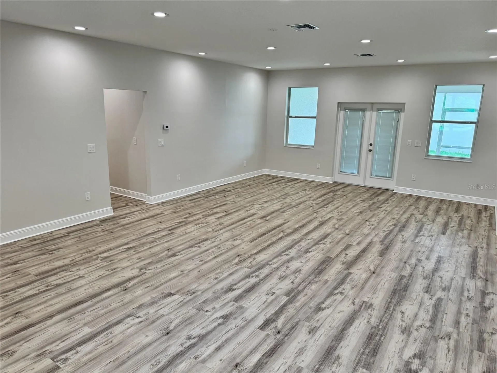 13532 14th Street Dade City FL 33525