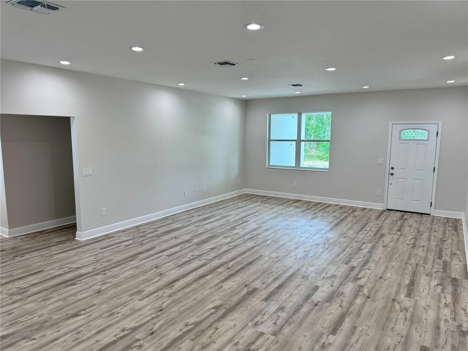 13532 14th Street Dade City FL 33525