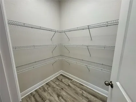 13532 14th Street Dade City FL 33525