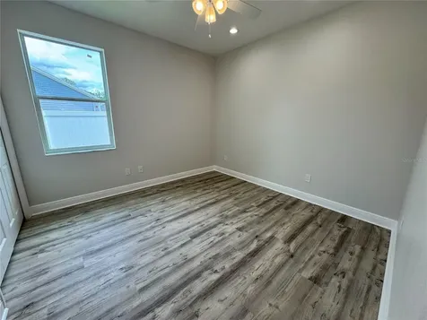 13532 14th Street Dade City FL 33525