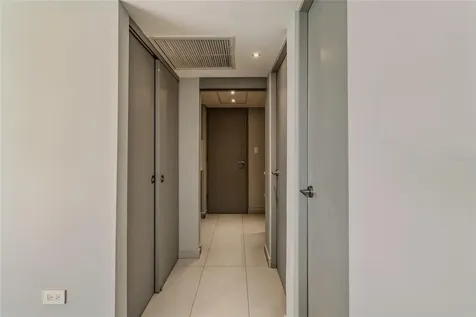 54 Kings Court Street San Juan PR 00911