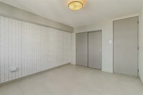 54 Kings Court Street San Juan PR 00911