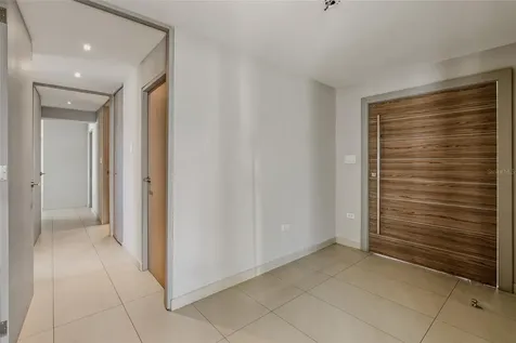 54 Kings Court Street San Juan PR 00911