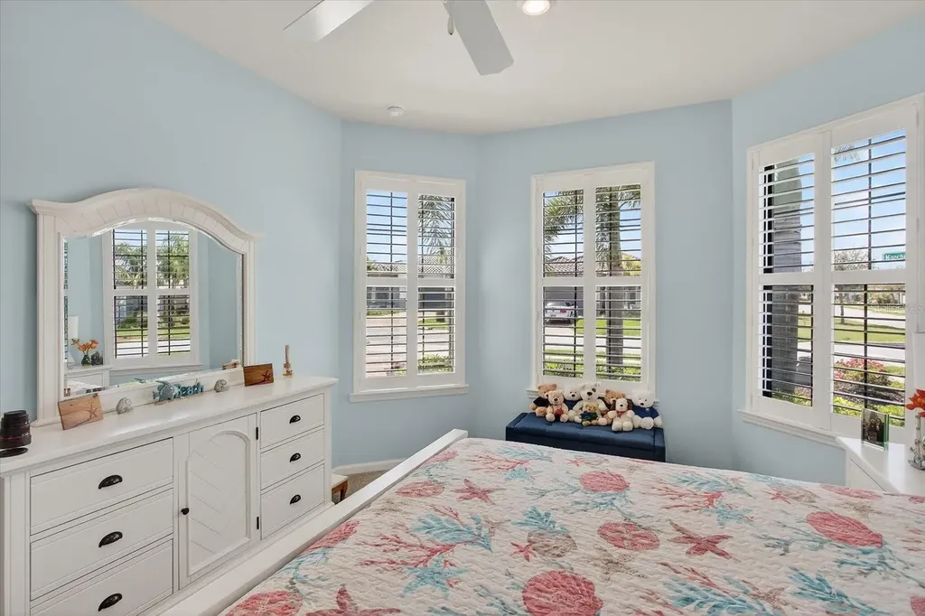 17905 Manchester Place Bradenton FL 34202