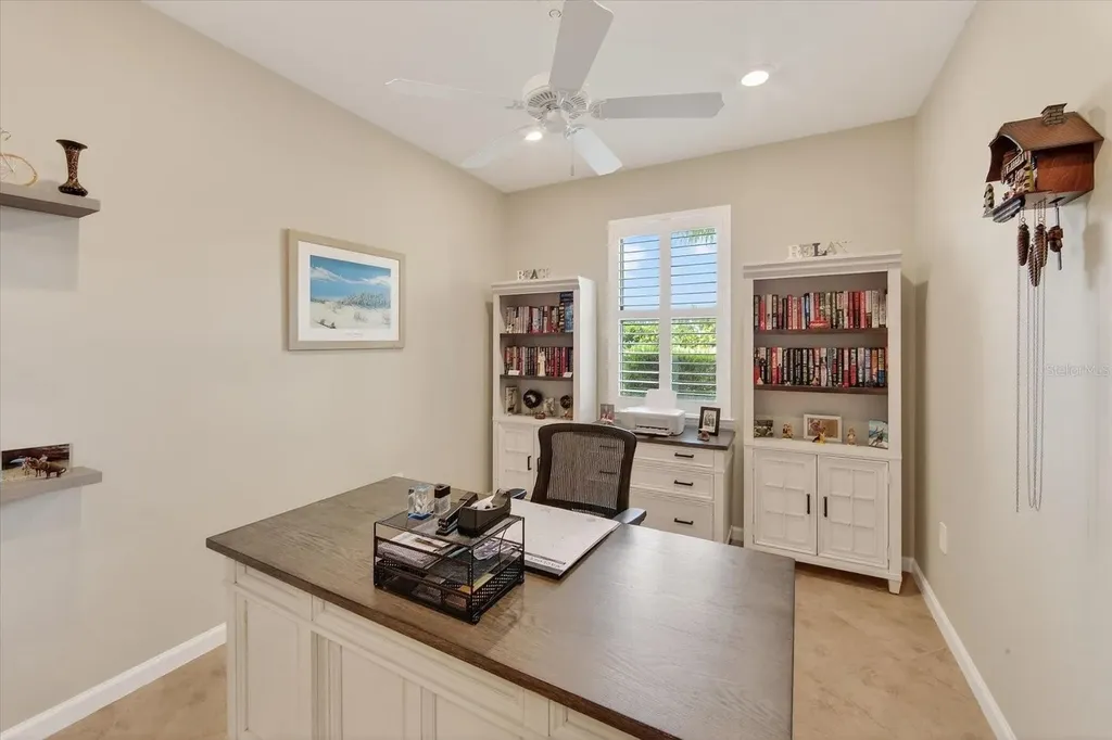 17905 Manchester Place Bradenton FL 34202