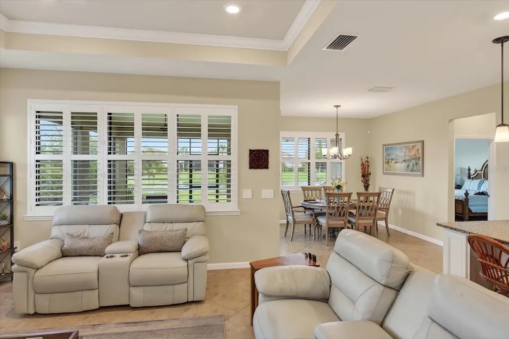 17905 Manchester Place Bradenton FL 34202