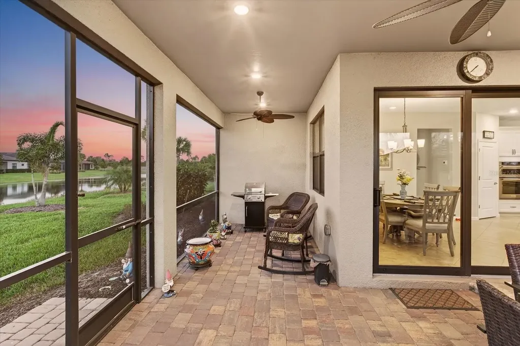 17905 Manchester Place Bradenton FL 34202