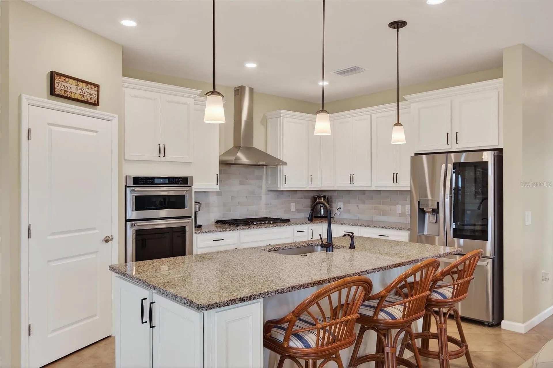 17905 Manchester Place Bradenton FL 34202