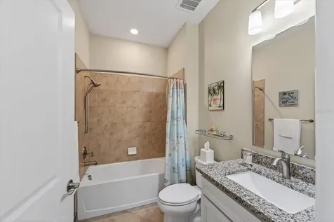17905 Manchester Place Bradenton FL 34202