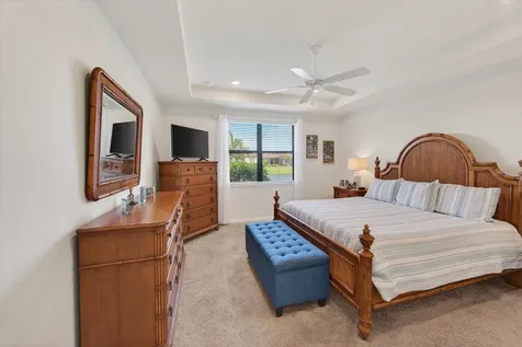 17905 Manchester Place Bradenton FL 34202