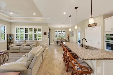 17905 Manchester Place Bradenton FL 34202
