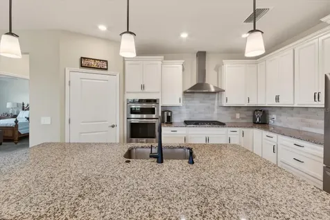 17905 Manchester Place Bradenton FL 34202