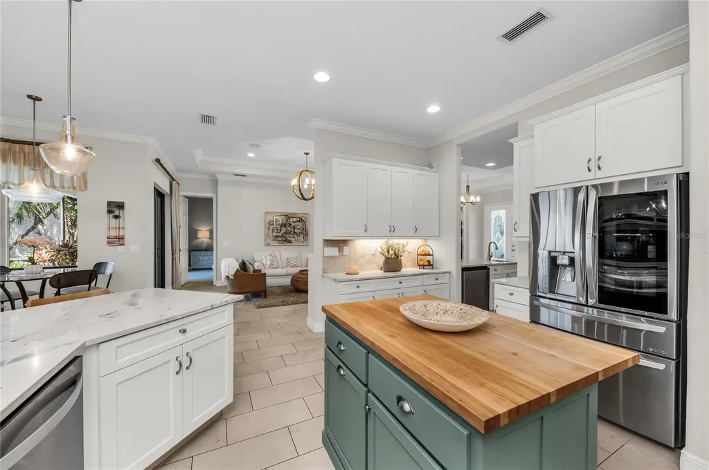 6224 Signature Pointe Lane Bradenton FL 34210