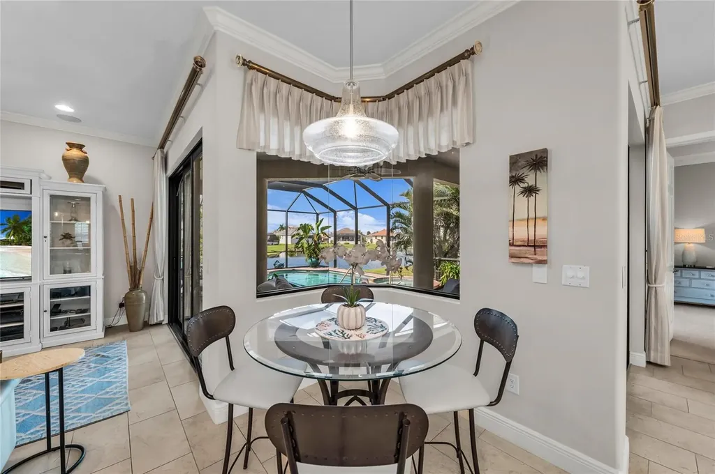 6224 Signature Pointe Lane Bradenton FL 34210