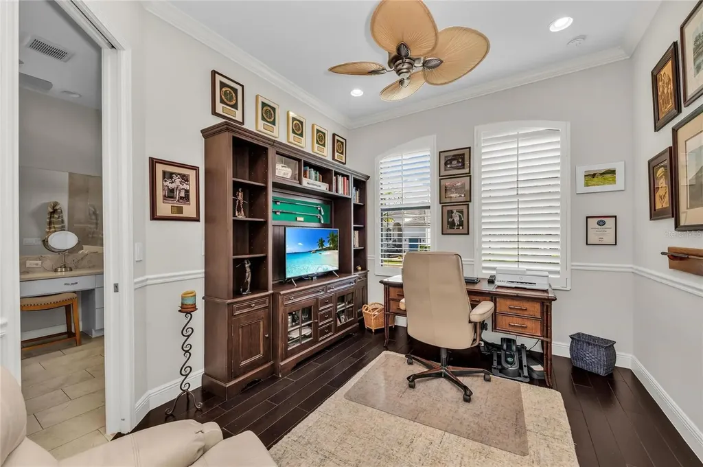 6224 Signature Pointe Lane Bradenton FL 34210