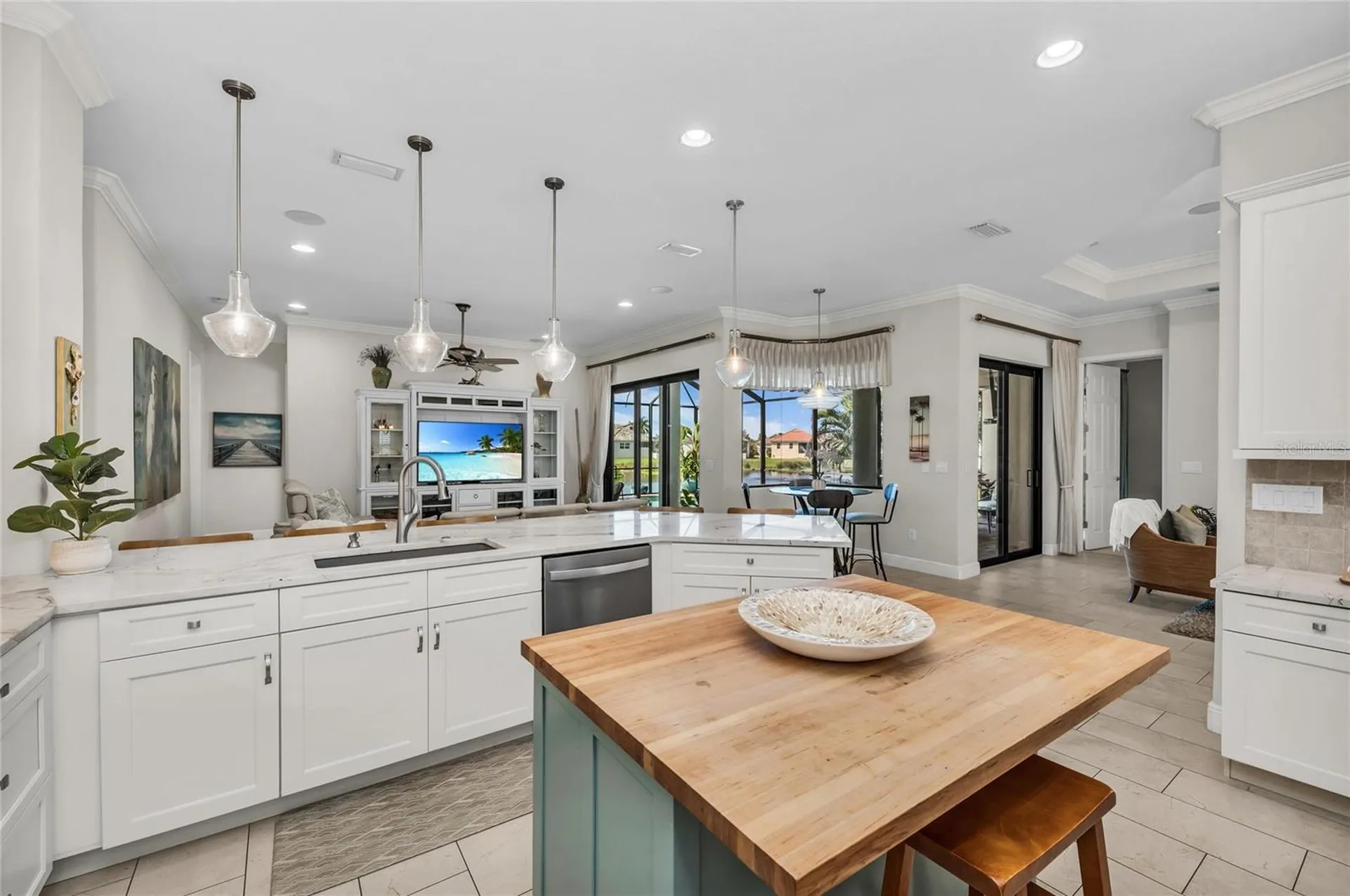 6224 Signature Pointe Lane Bradenton FL 34210
