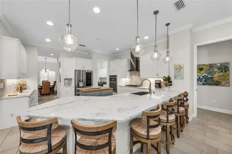 6224 Signature Pointe Lane Bradenton FL 34210