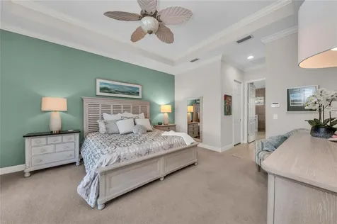 6224 Signature Pointe Lane Bradenton FL 34210