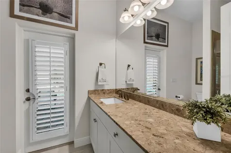 6224 Signature Pointe Lane Bradenton FL 34210