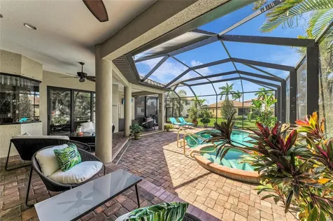 6224 Signature Pointe Lane Bradenton FL 34210