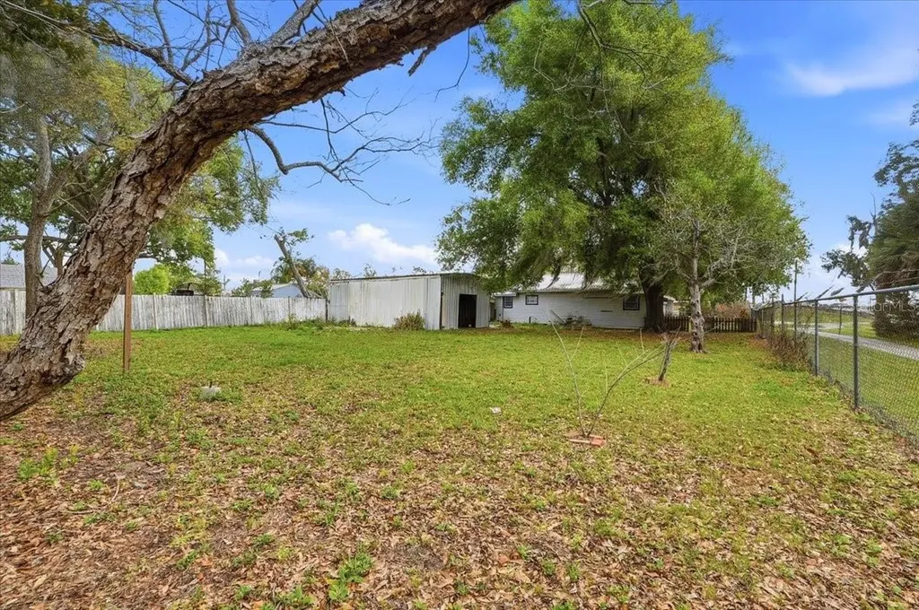 506 Commonwealth Avenue SW Polk City FL 33868