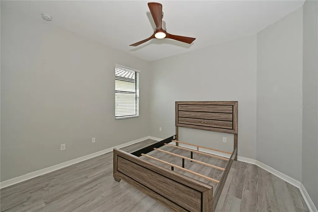 706 Acacia Court Bradenton FL 34212