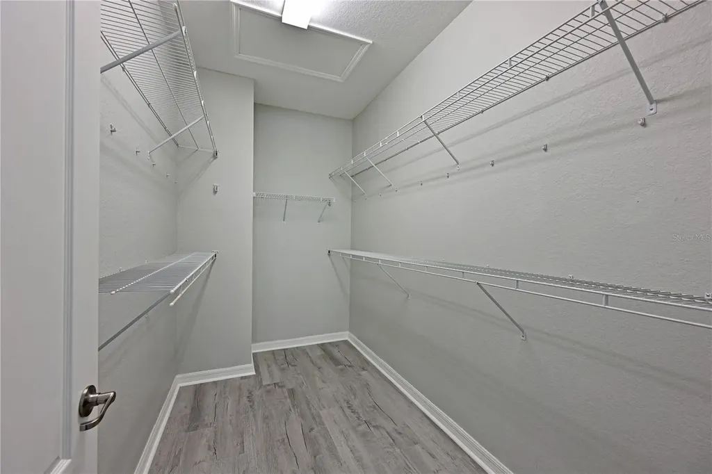 706 Acacia Court Bradenton FL 34212