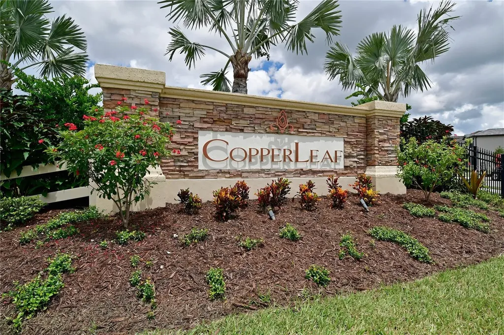 706 Acacia Court Bradenton FL 34212