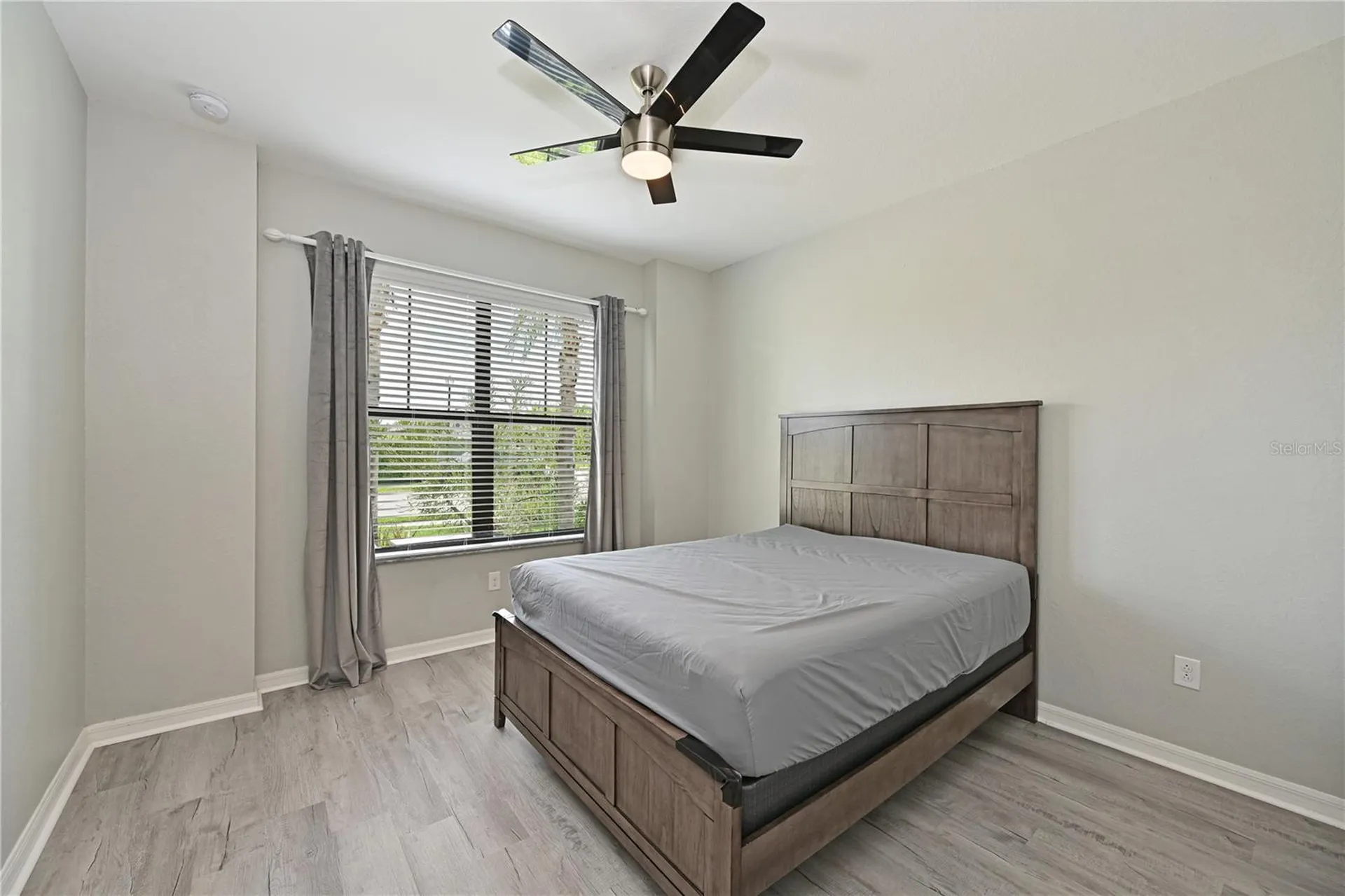 706 Acacia Court Bradenton FL 34212