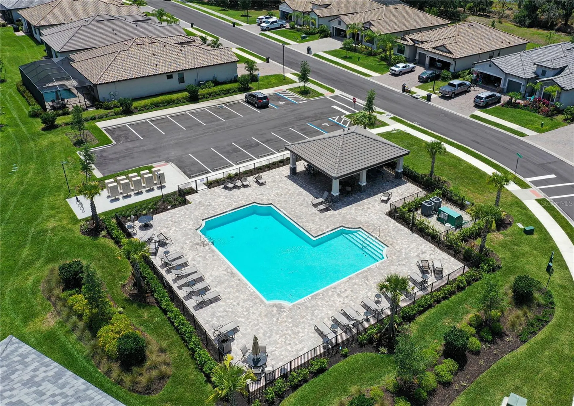 706 Acacia Court Bradenton FL 34212