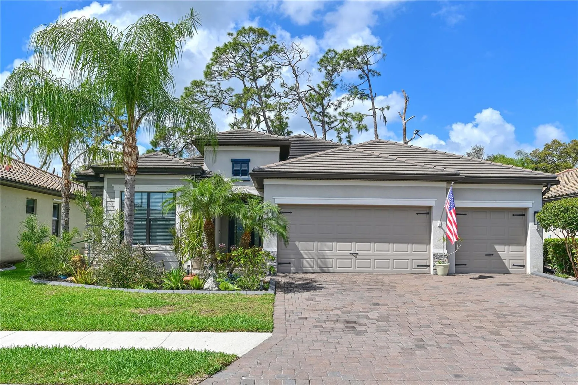706 Acacia Court Bradenton FL 34212
