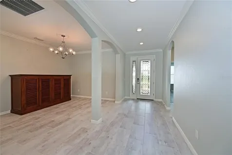 706 Acacia Court Bradenton FL 34212