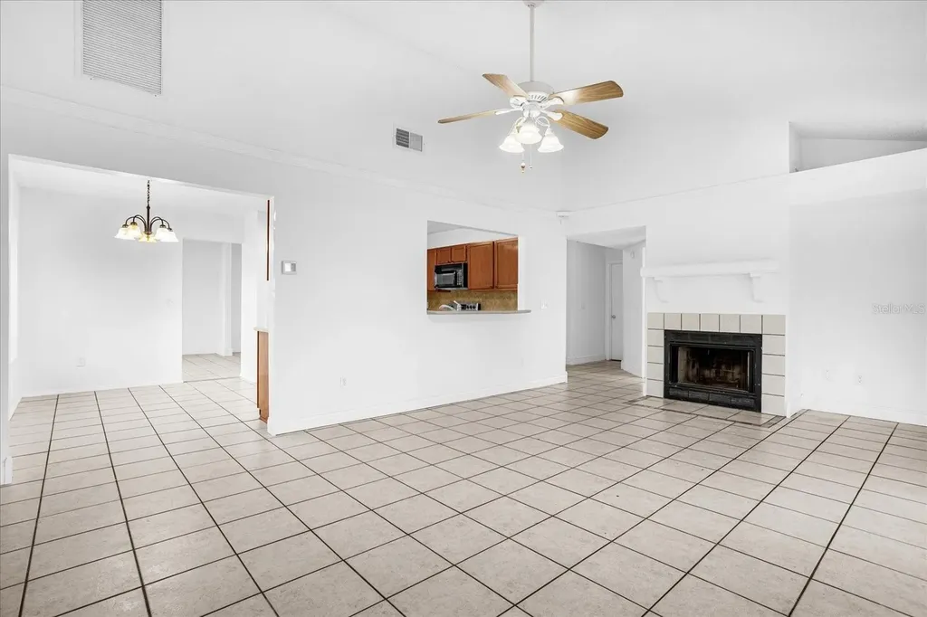 601 Tomlinson Terrace Lake Mary FL 32746