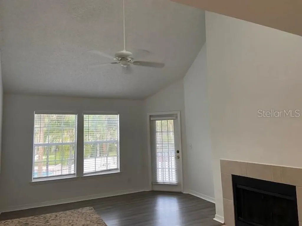 6124 Westgate Drive Orlando FL 32835