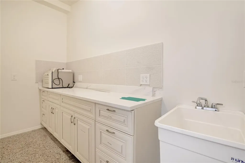 4749 Hargrave Street Orlando FL 32803