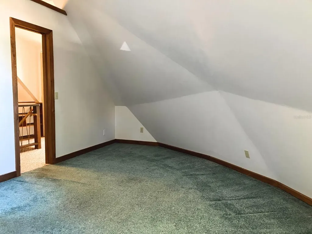 21004 Negril Court Lutz FL 33558