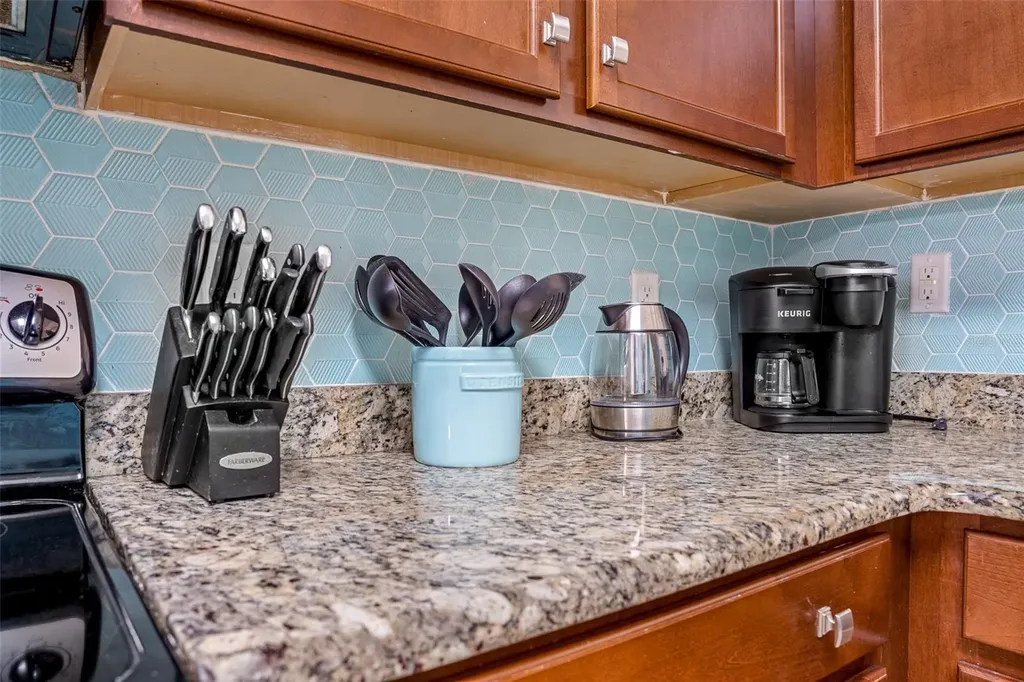 1144 Cypress Pointe Boulevard Davenport FL 33896