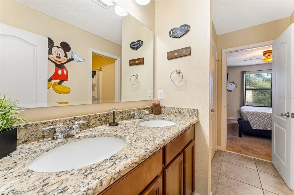 1144 Cypress Pointe Boulevard Davenport FL 33896