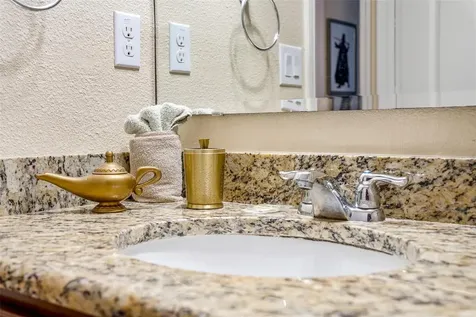 1144 Cypress Pointe Boulevard Davenport FL 33896
