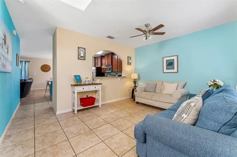 1144 Cypress Pointe Boulevard Davenport FL 33896
